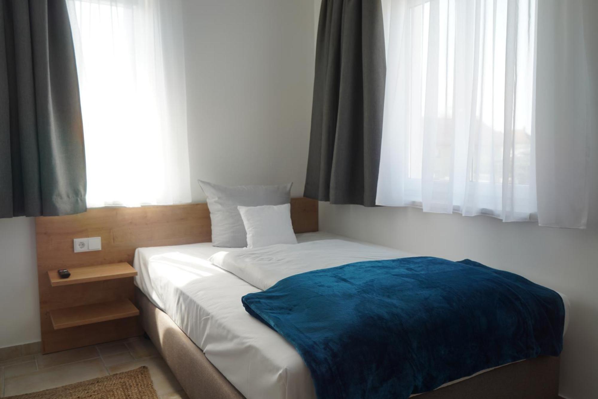 Eco Motel Wallersdorf Eksteriør bilde
